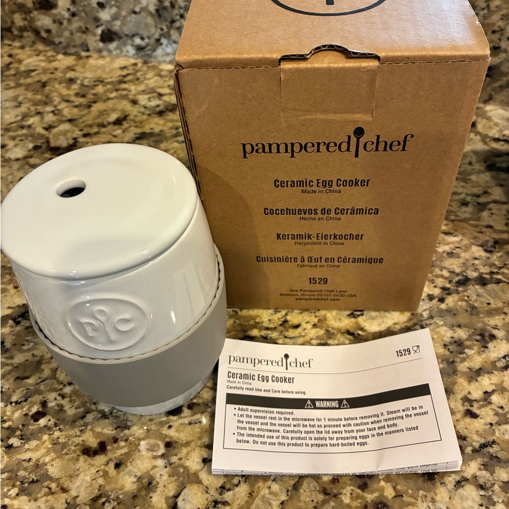 Pampered Chef Ceramic Egg Cooker in White and Gray